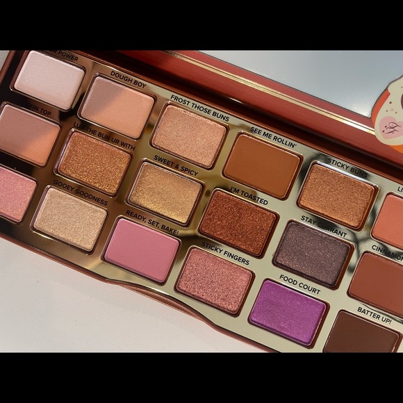 Too Faced Cinnamon Swirl Sweet & Spicy Eye Shadow - Picture 1 of 8
